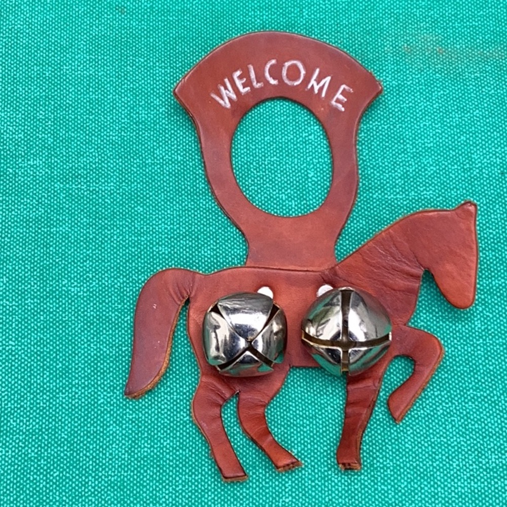 Vintage Welcome Home Leather Horse Bell Hanger